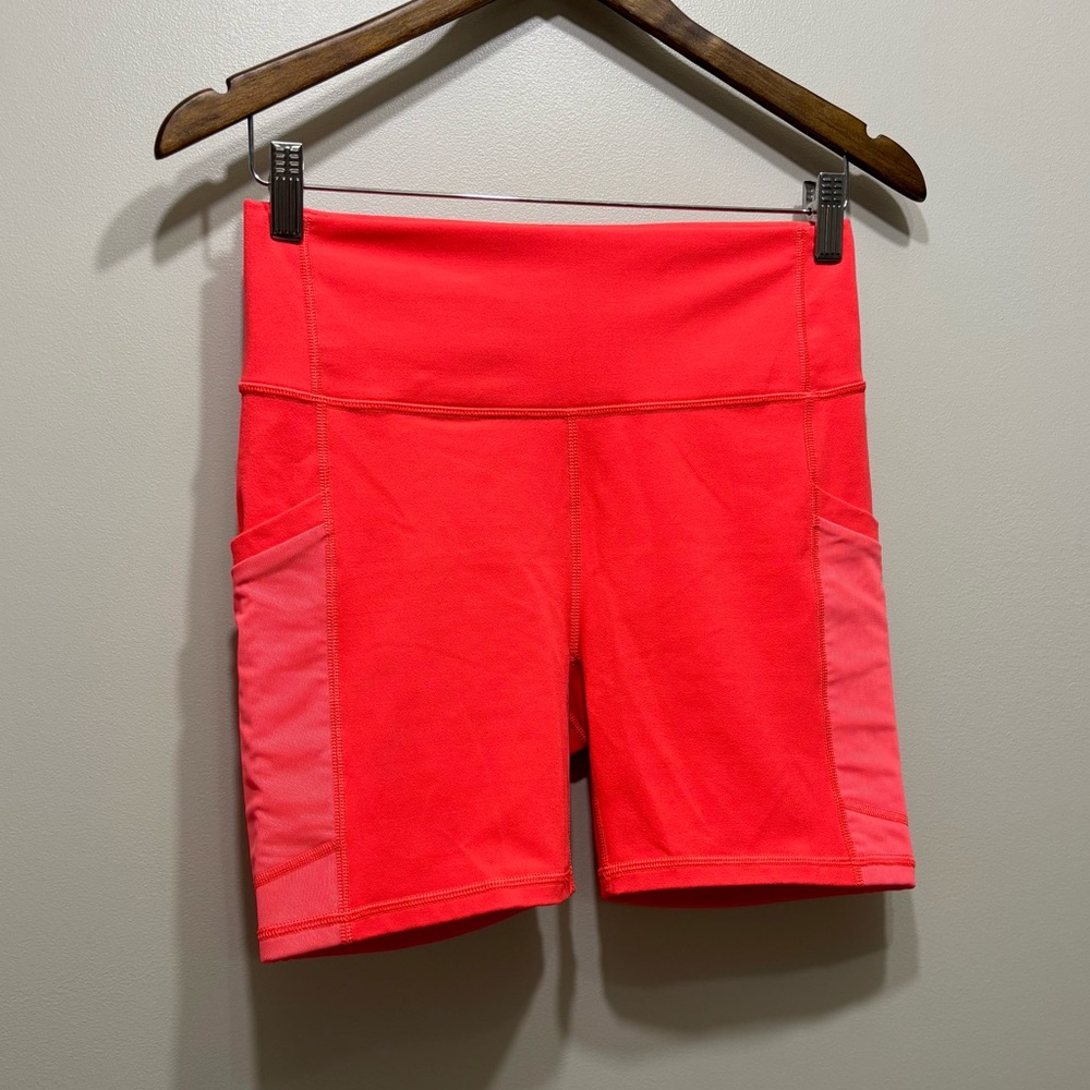 Fabletics Powerhold Stretchy Neon High Waist Bike Length Workout Shorts Pink